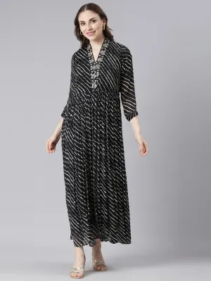 Neerus Black Cotton Straight Casual Ethnic Motifs Maxi Dresses